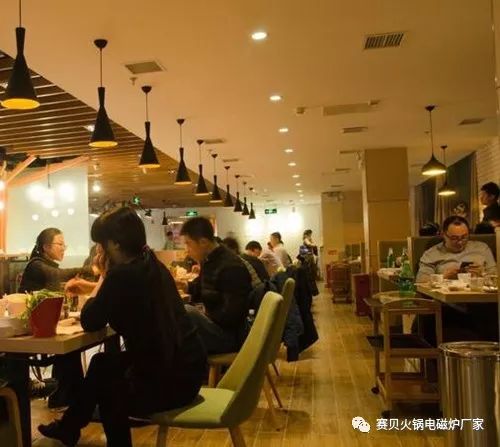 火锅店装修效果图_火锅装修效果图大全工业风_火锅装修风格图片大全百度