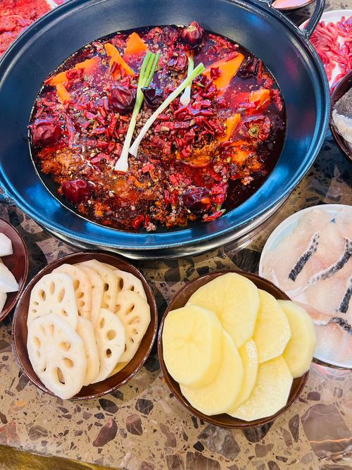图片火锅_火锅图真实照片_火锅图片真实图片